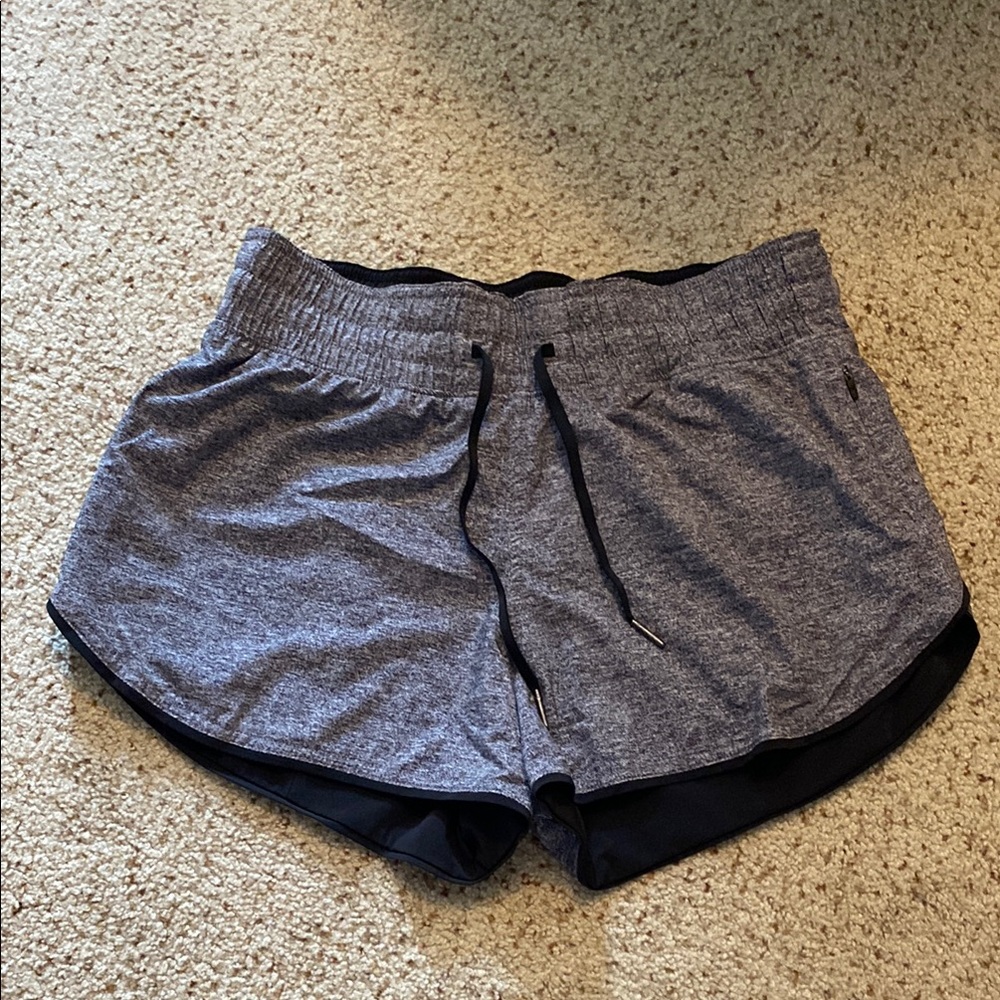 Lululemon gray/black reversible shorts
